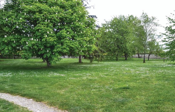 Holiday home Le Clos des Tilleuls