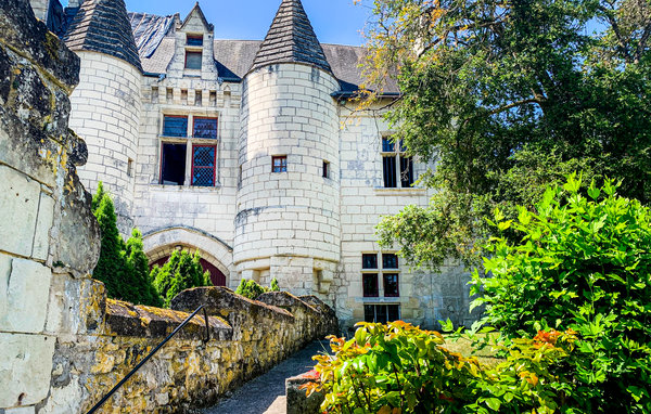 Maison Parilly