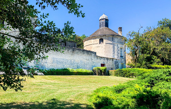 Maison Parilly