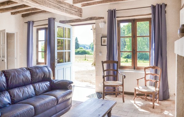Location de vacances - Cravant les Coteaux , France - FEI047 5