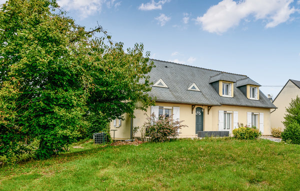 Semesterhus - Joué-lès-Tours , Frankrike - FEI081 81