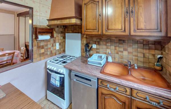 Casa vacanze - MONTLIARD , Francia - FER024 401