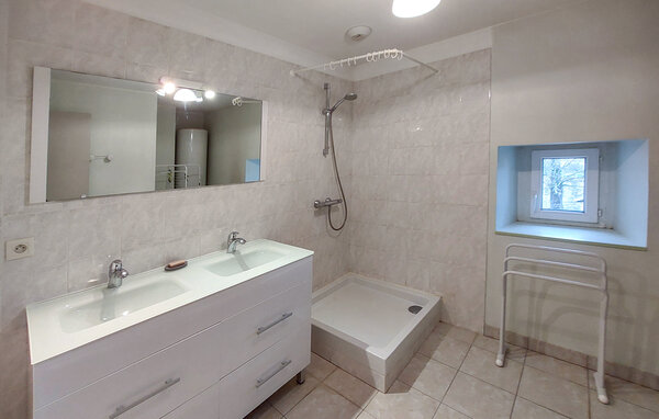 Ferienhaus - EGRY , Frankreich - FER025 701