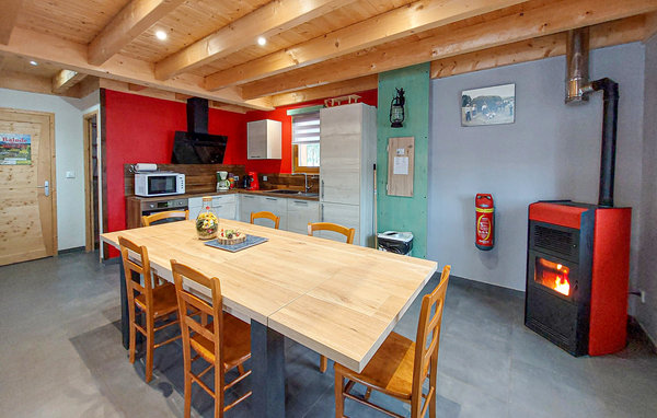 Holiday Home - La Longeville, Charmant chalet , France - FFD009 6
