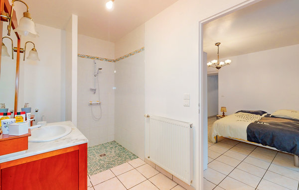 Apartment - Proche Baume les Dames , France - FFD013 702