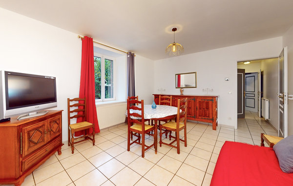 Apartment - Proche Baume les Dames , France - FFD013 3