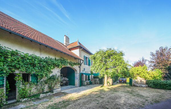 Holiday Home - Chemilly , France - FFH010 81