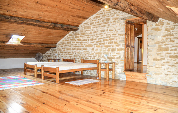 Holiday Home - Gigny , France - FFJ003 611