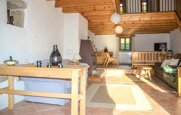 Holiday Home - Gigny , France - FFJ003 301