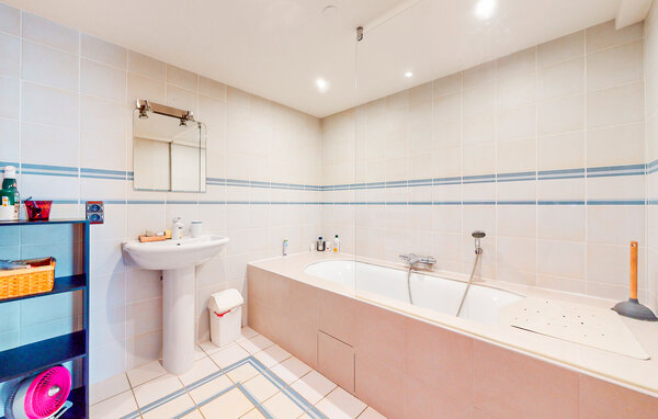 Holiday Home - Aresches , France - FFJ007 702