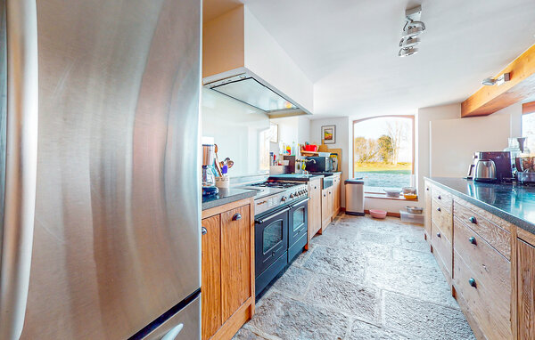 Holiday Home - Aresches , France - FFJ007 5
