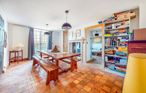 Holiday Home - Aresches , France - FFJ007 303