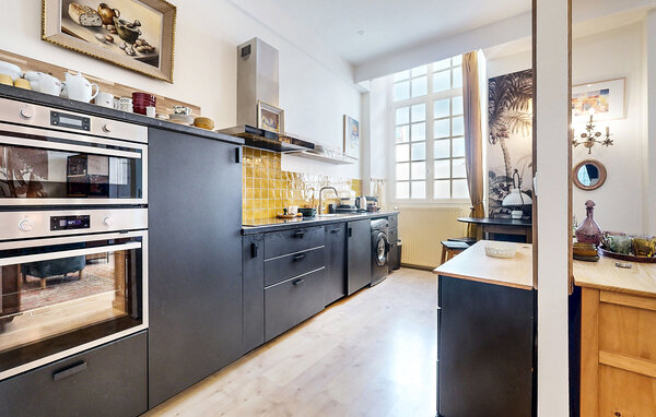 Apartment - Lons-Le-Saunier , France - FFJ008 5