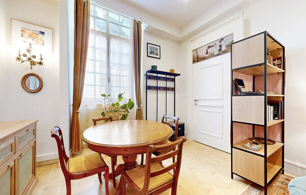 Apartment - Lons-Le-Saunier , France - FFJ008 4