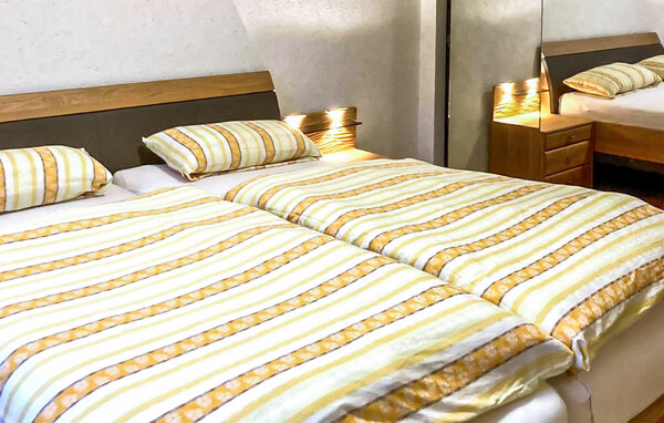 Holiday Home - Mutigney , France - FFJ009 605