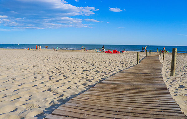 Feriehus - Saint-Hilaire-d'Ozilhan , Frankrig - FGG003 905