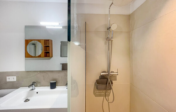 Vakantiehuis - Saint Hilaire d'Ozilhan , Frankrijk - FGG004 702