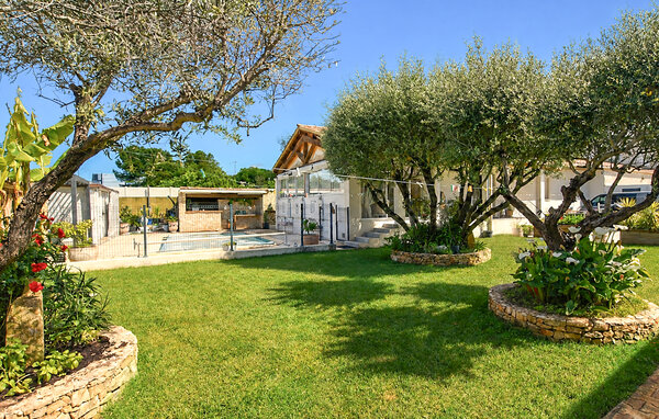Feriehus - Nîmes , Frankrig - FGG007 2