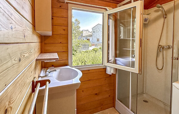 Location de vacances - Saint-Jean-du-Pin , France - FGG009 701
