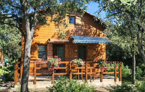Location de vacances - Saint-Jean-du-Pin , France - FGG022 81