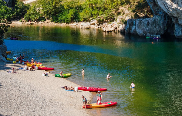 Location de vacances - Saint-Jean-du-Pin , France - FGG023 901