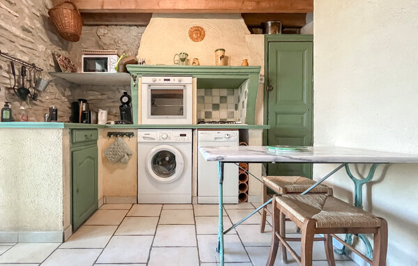 Vakantiehuis - Nîmes , Frankrijk - FGG027 401