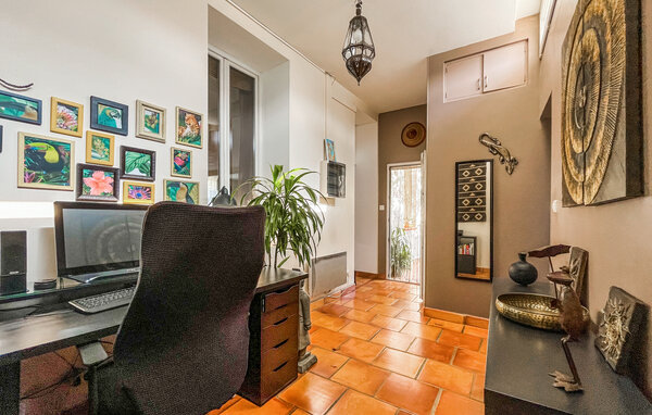 Vakantiehuis - Nimes , Frankrijk - FGG034 501