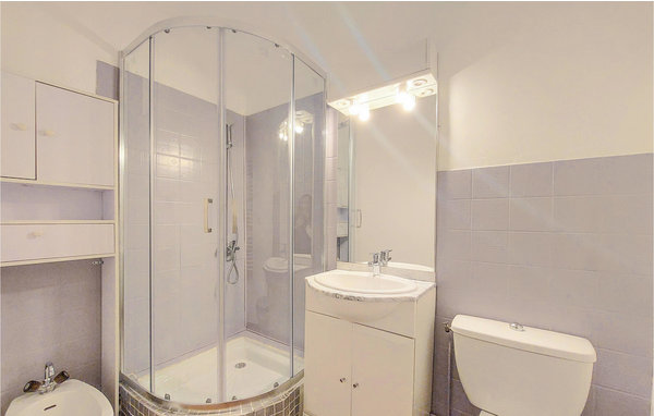 Appartement - Cosne-Cours-sur-Loire , France - FGN012 701