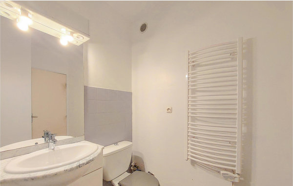 Appartement - Cosne-Cours-sur-Loire , France - FGN012 702