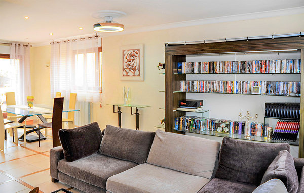 Apartament - Autun , Francja - FGS018 301