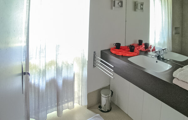 Holiday Home - Saint-Georges-sur-Baulche , France - FGY011 702