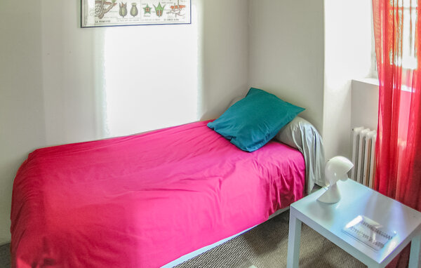 Holiday Home - Saint-Georges-sur-Baulche , France - FGY011 604