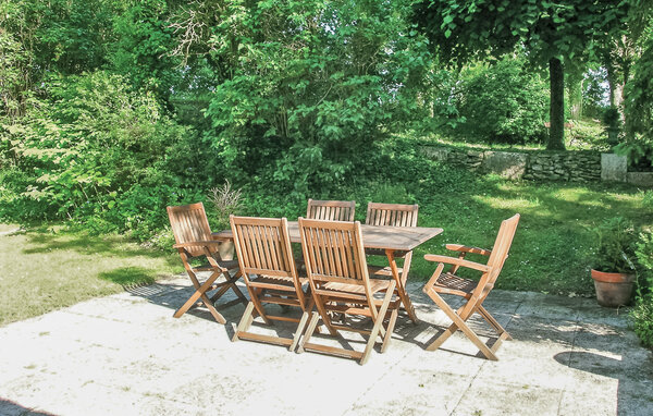Holiday Home - Saint-Georges-sur-Baulche , France - FGY011 101