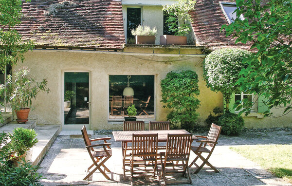 Holiday Home - Saint-Georges-sur-Baulche , France - FGY011 104