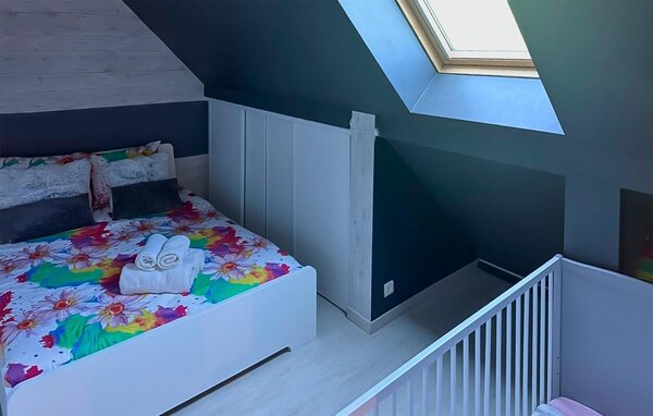 Semesterhus - Levis , Frankrike - FGY012 604