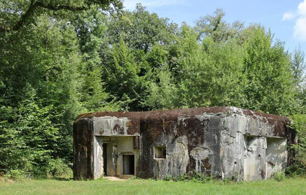 Semesterhus - La Neuville-aux-Joutes , Frankrike - FHA020 901