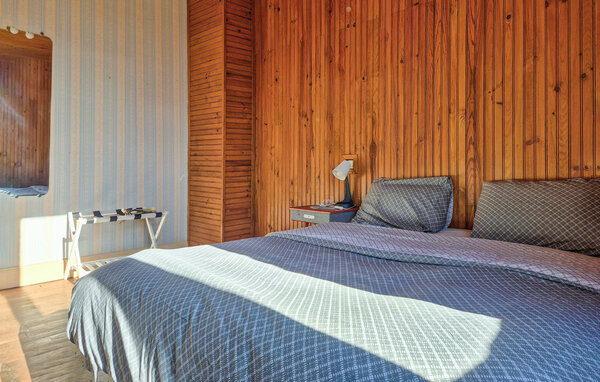 Holiday Home - Hallignicourt , France - FHH010 604