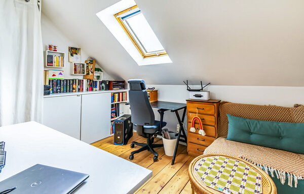 Holiday Home - Bourg La Reine , France - FIH016 501