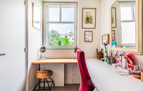 Holiday Home - Bourg La Reine , France - FIH016 502