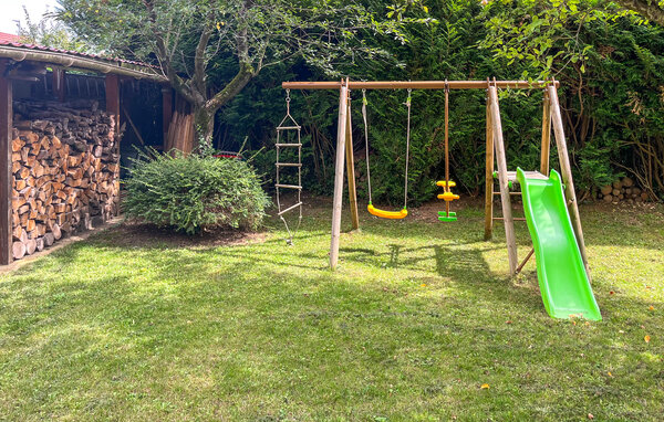 Domy wakacyjne - ROISSY-EN-FRANCE , Francja - FIS074 101