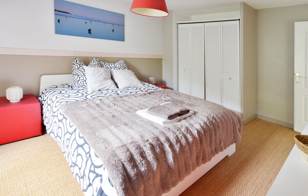 Location de vacances - Mandres-les-Roses , France - FIV008 605