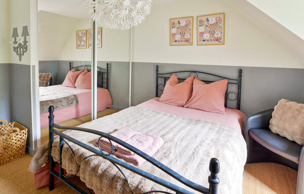 Location de vacances - Mandres-les-Roses , France - FIV008 607