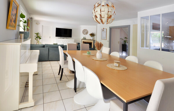 Location de vacances - Mandres-les-Roses , France - FIV008 5
