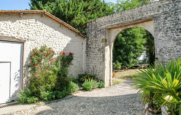 Maison Logis de Chenevière