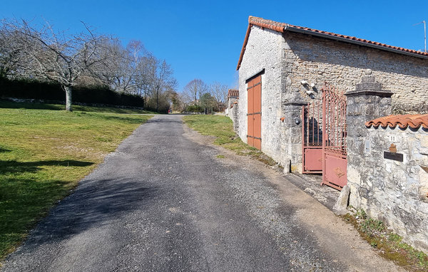 Holiday Home - Ruffec , France - FJC095 801