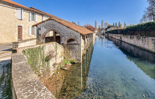 Holiday Home - Ruffec , France - FJC095 6