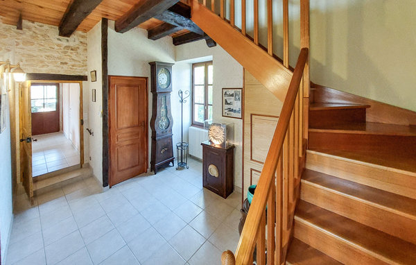 Holiday Home - Ruffec , France - FJC095 501