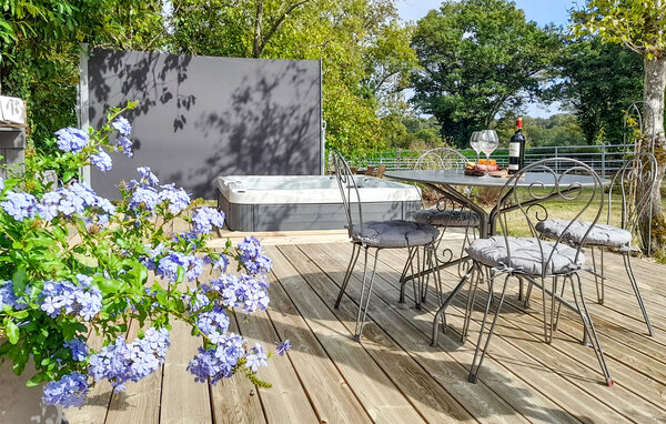 Holiday Home - Exideuil-sur-Vienne , France - FJC103 102