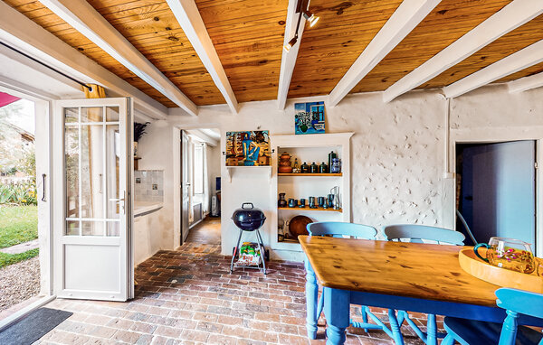 Holiday Home - Nieuil , France - FJC105 3