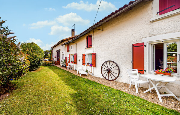 Holiday Home - Nieuil , France - FJC105 9